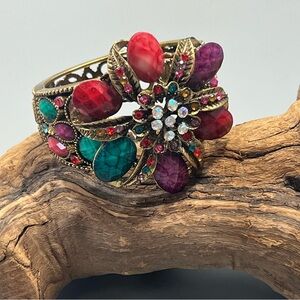 VTG Goldtone Metal Aurora Borealis Multicolored Rhinestones Clamper Bracelet